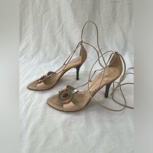 Italian Shoes Sandals Heels Nude leather  thin straps pointy toe madelion Sz 5